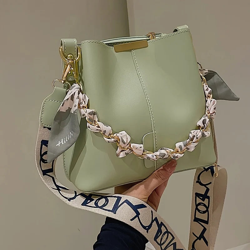 Ribbon Chain Bucket Bag 